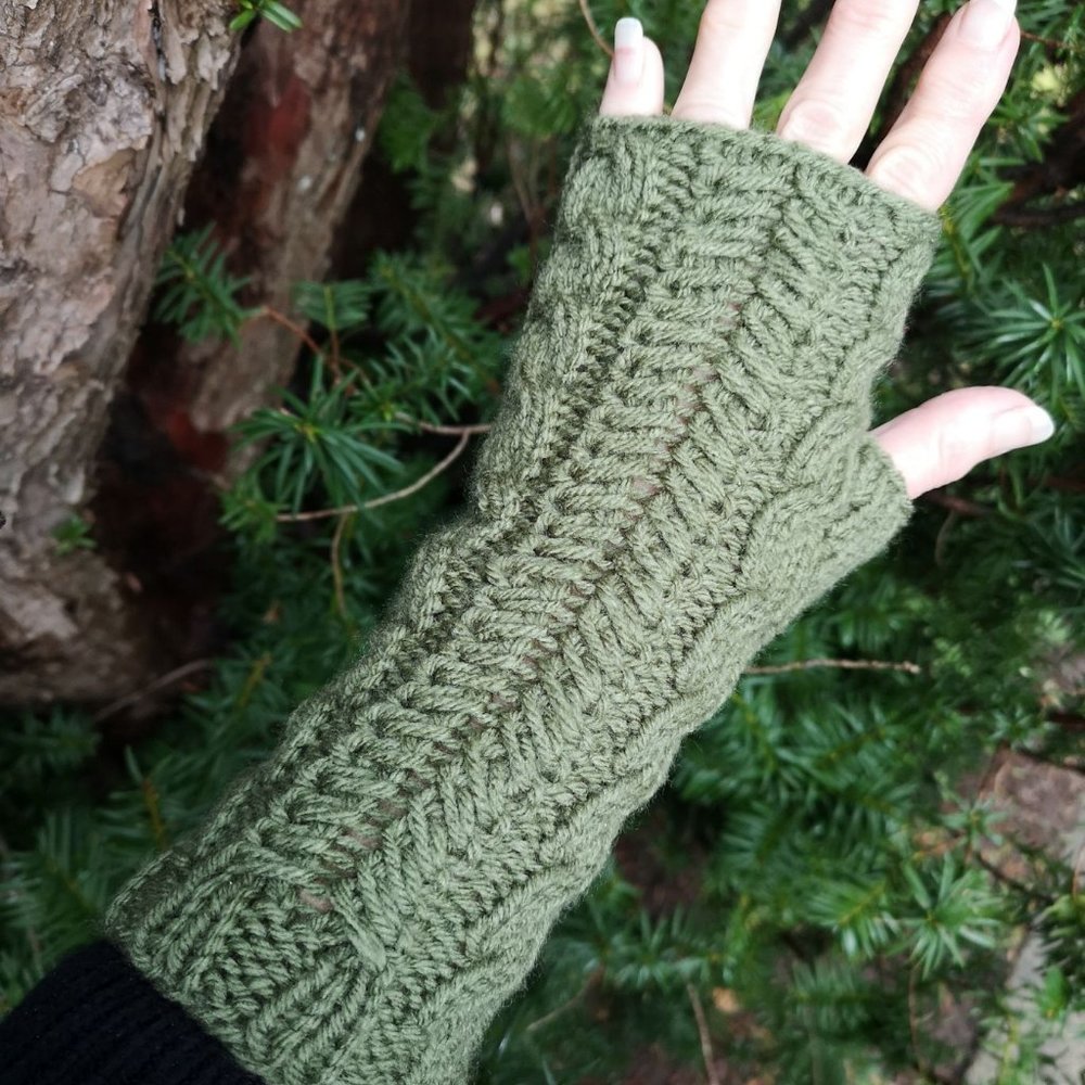 New Forest Green HandKnit Fingerless Texting Gloves Mittens Armwarmers
